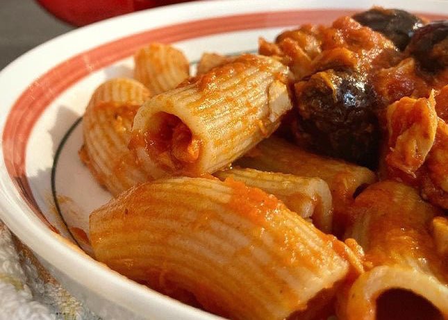 Rigatoni Perciasacchi Salsa e Tonno - Etnaly-shop